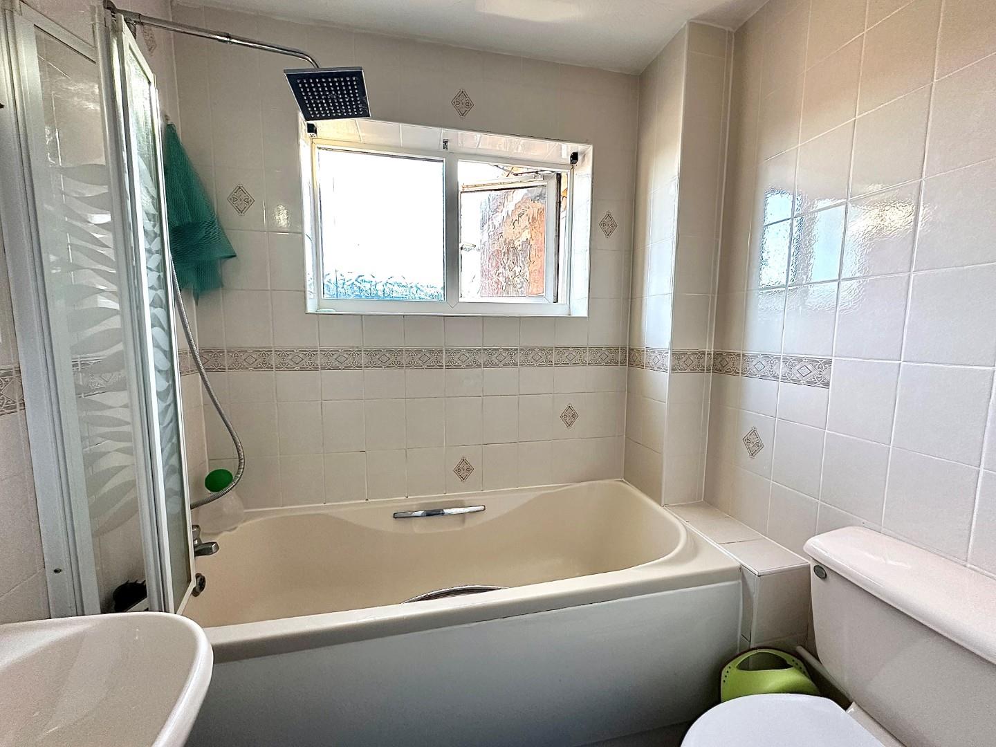 Tewkesbury Close, Buckingham Fields O'Riordan Bond